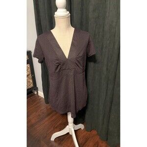 Planet Motherhood Maternity Top. Size Small.